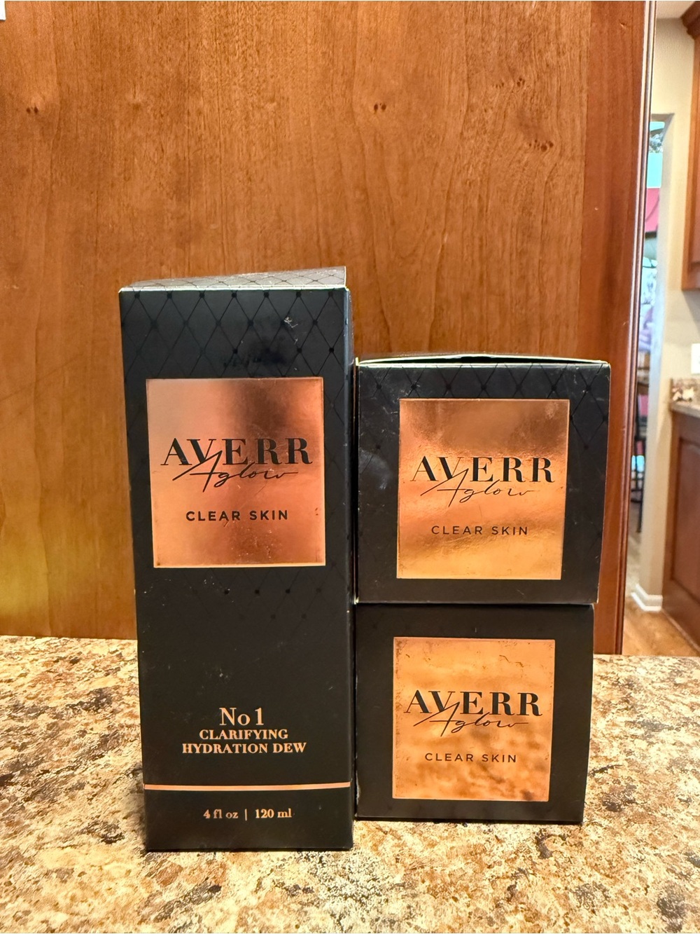 Averr Aglow Hydration Dew and Two (2) Flawless Nourishment Cream